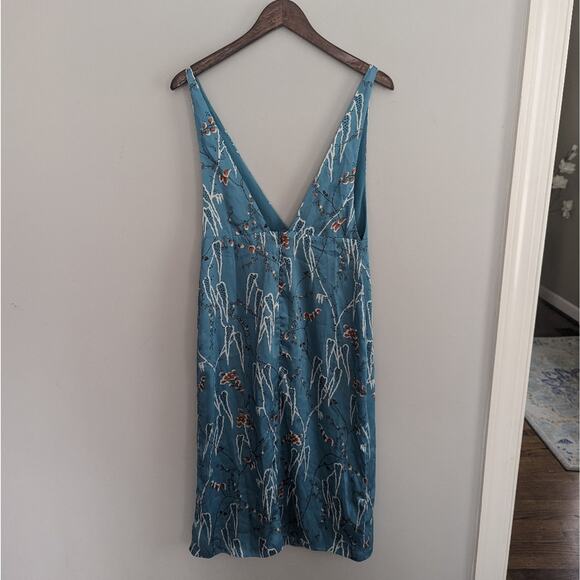 NEW Zara Asian Inspired Blue Floral Midi Dress Deep Vneck Front Back Small - Picture 6 of 8